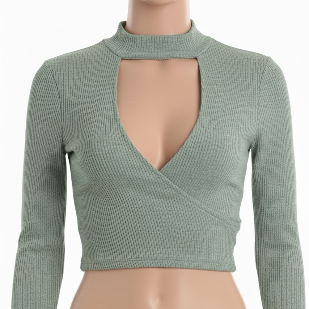 Women’s Forever 21 Light Green Cut Out Top